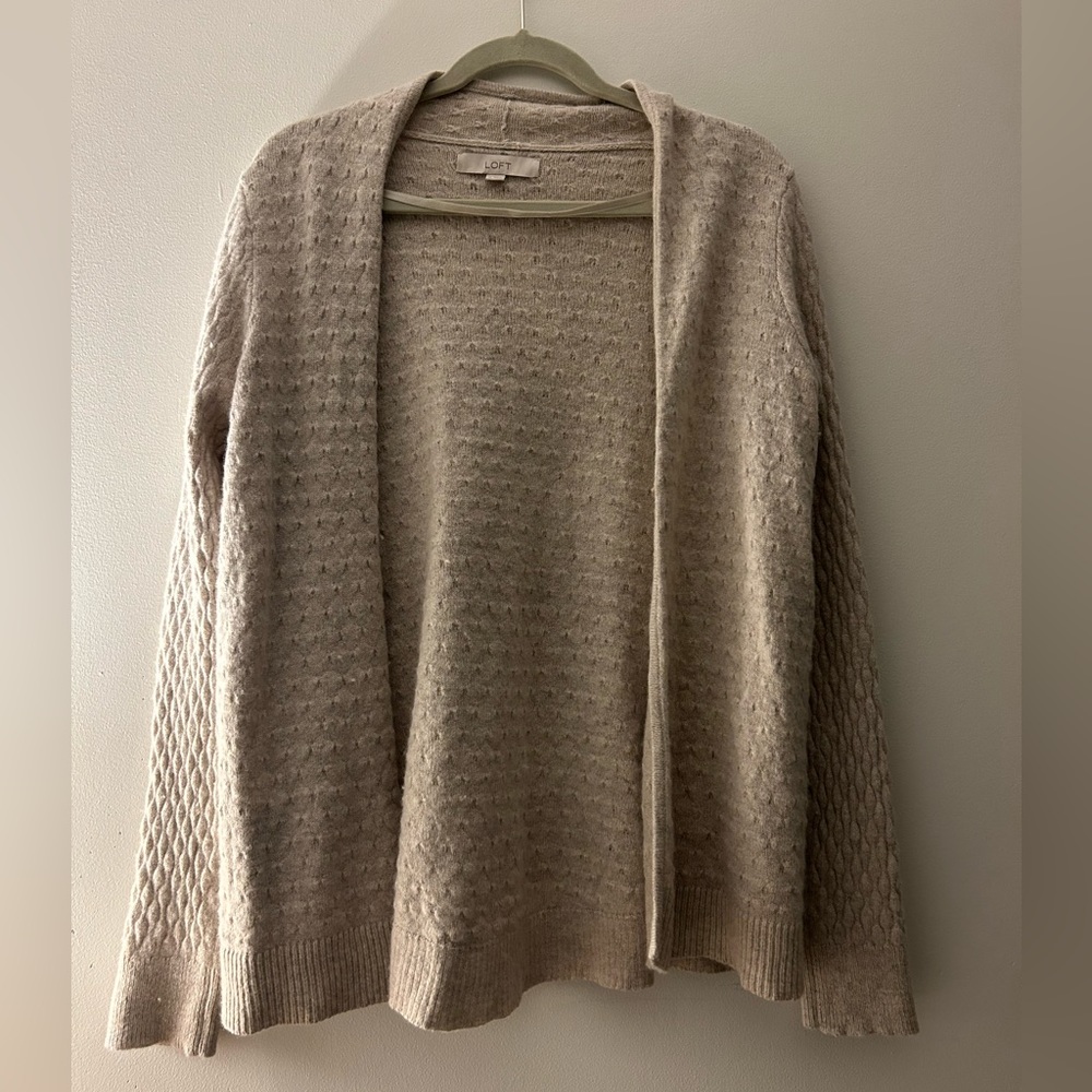 Ann Taylor Loft Wool Blend Cream Cardigan Sweater size Medium